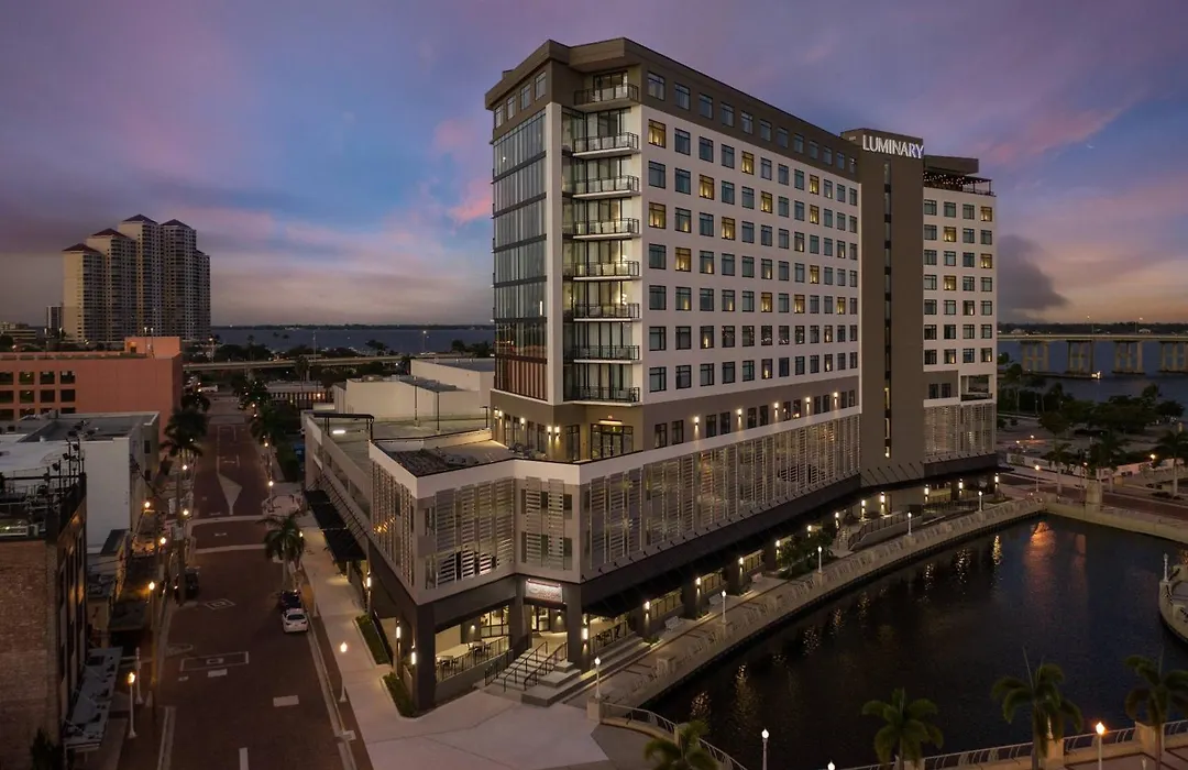 Luminary Hotel & Co., Autograph Collection-1