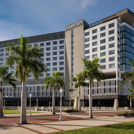 Luminary Hotel & Co., Autograph Collection-2